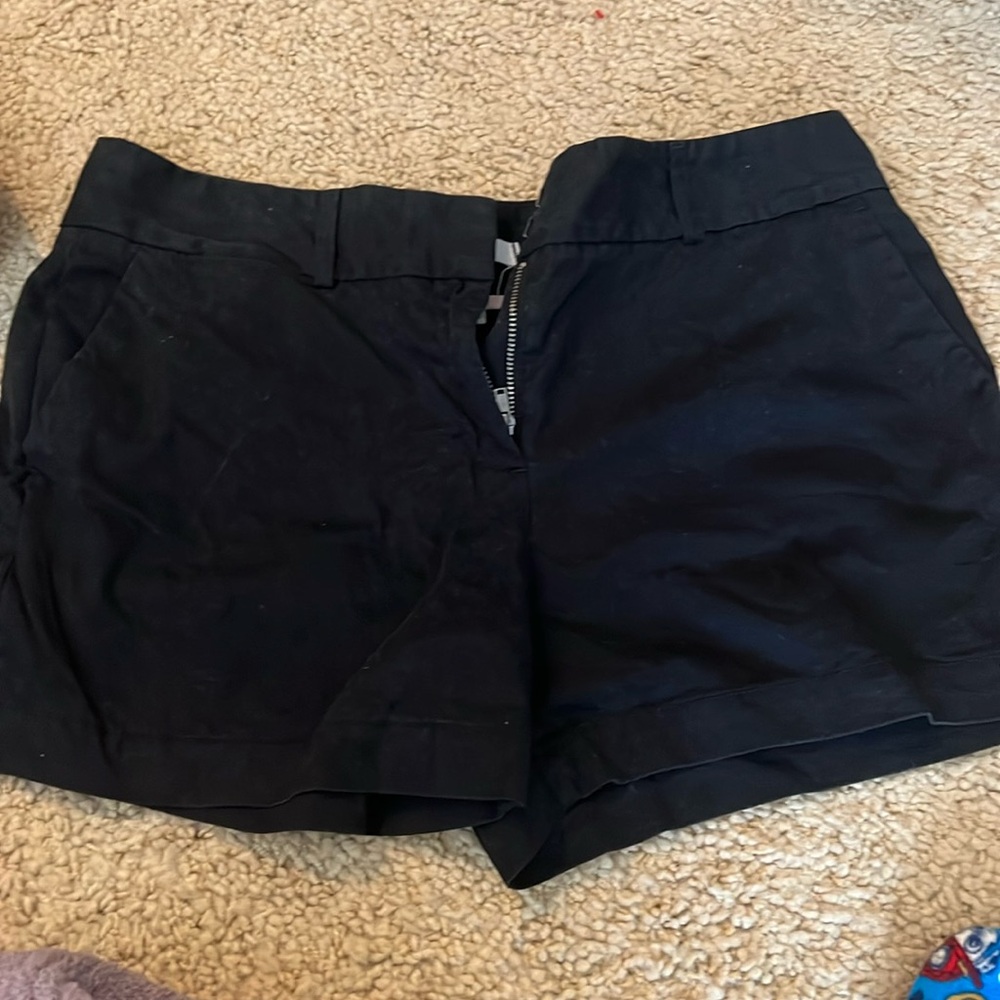 And Taylor black shorts